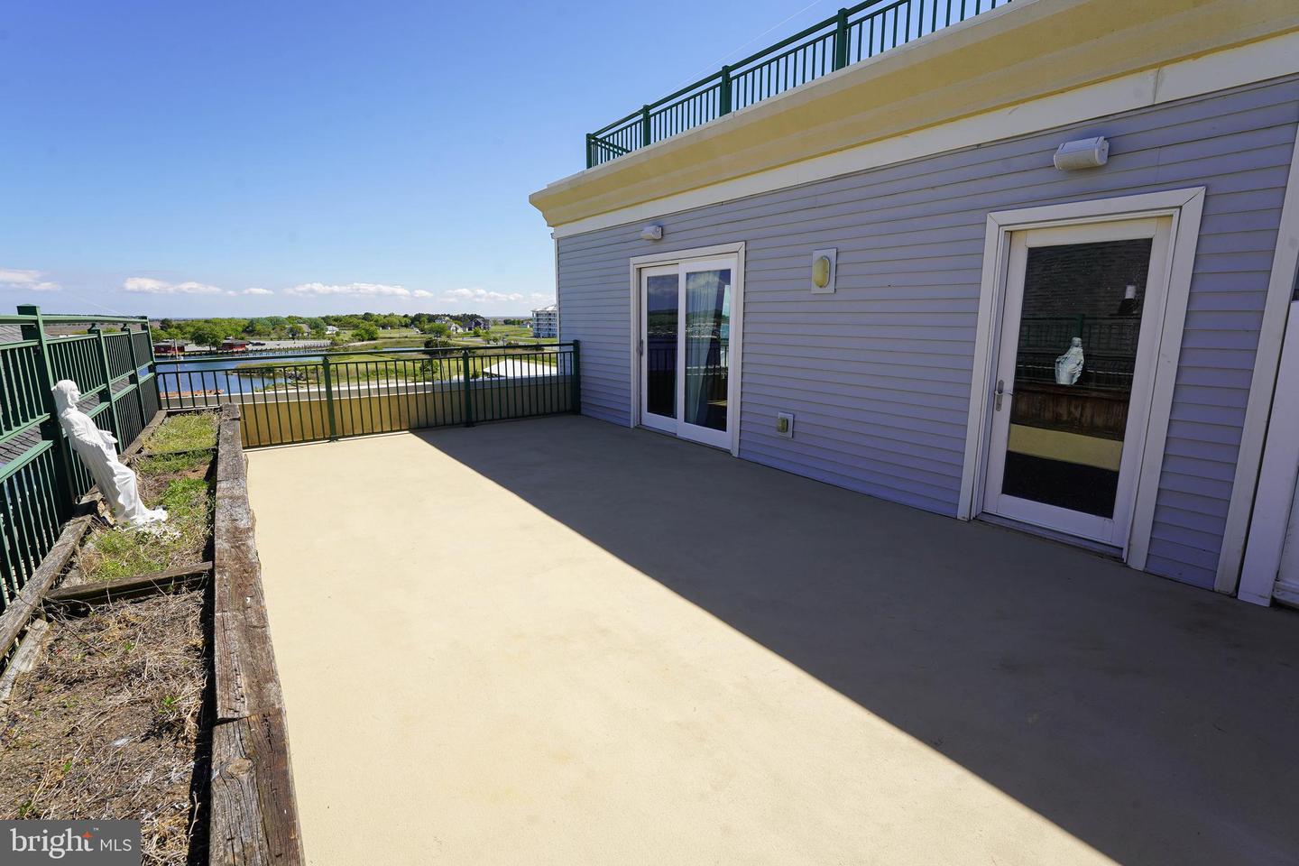 1 DOCK ST #402,CRISFIELD,MD,21817,SOMERSET - MDSO2004568