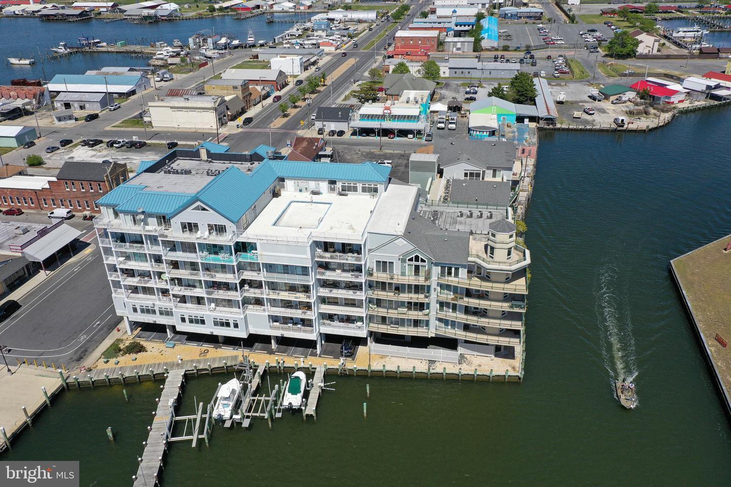 1 DOCK ST #402,CRISFIELD,MD,21817,SOMERSET - MDSO2004568